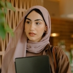 About Us 30 testi_1_3